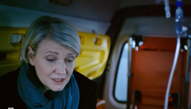 Момент из 7 серии 1 сезона