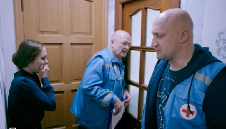 Момент из 8 серии 2 сезона