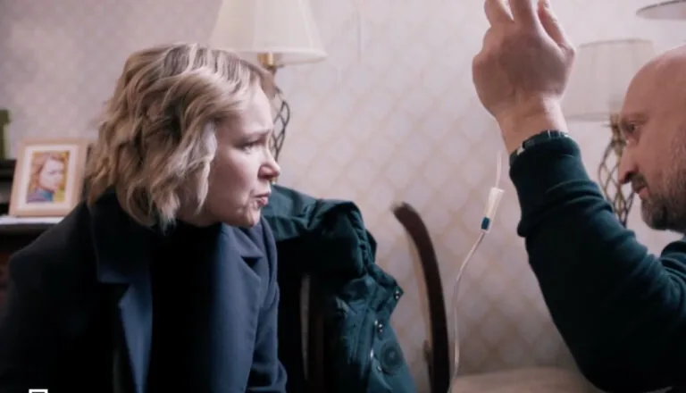 Момент из 16 серии 4 сезона