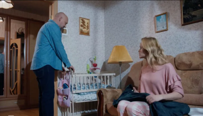 Момент из 8 серии 4 сезона