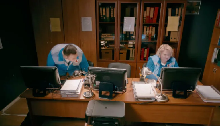 Момент из 18 серии 5 сезона