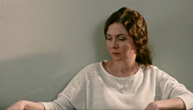 Момент из 19 серии 6 сезона